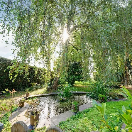 公寓 Apartment In Isigny Near Cotentin Marshes, Cleaning Included *