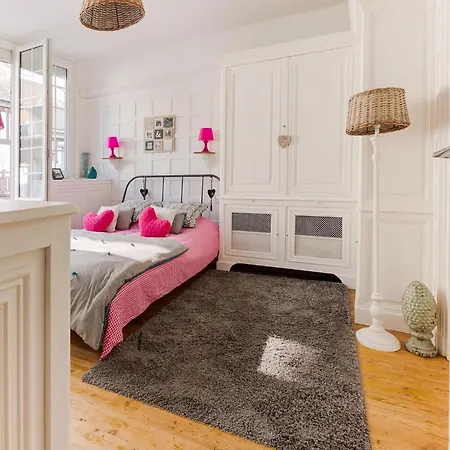 Apartment In Isigny Near Cotentin Marshes, Cleaning Included * 滨海伊西尼